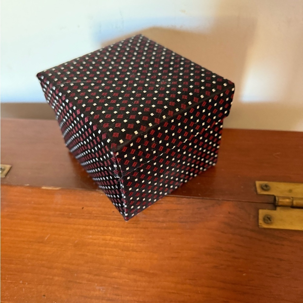 New Giorgio Brutini Collezione 100% Silk Tie in Box